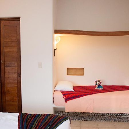 Canto Del Mar Hotel - Zihuatanejo - Suites Con Cocina ภายนอก รูปภาพ